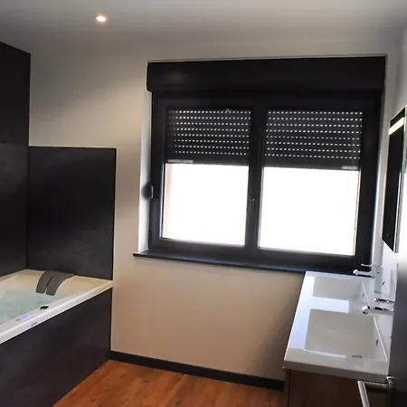 Chez Mimile , Au Calme , Proche Centre , Wifi * 拉布雷斯